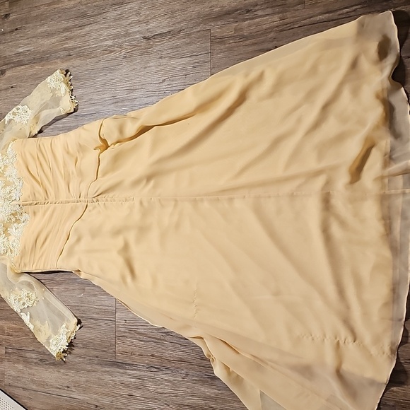 Womens Elegant Cream Lace Evening Wedding Dress Sz 14 - Picture 8 of 9